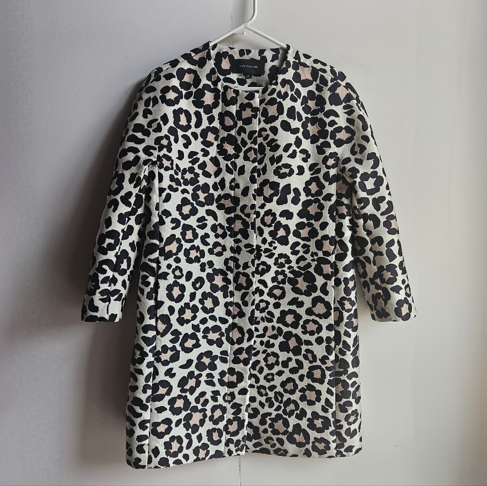 Ann Taylor Leopard-Print Coat in Women's M